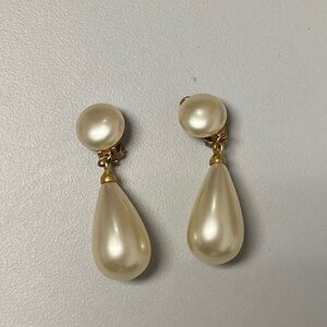 Elegant Drop Pearl Clip Earrings